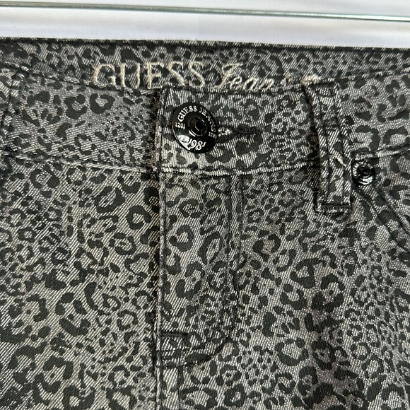 Guess Grey Leopard Print Bejeweled Power Skinny Jeans - Picture 4 of 12
